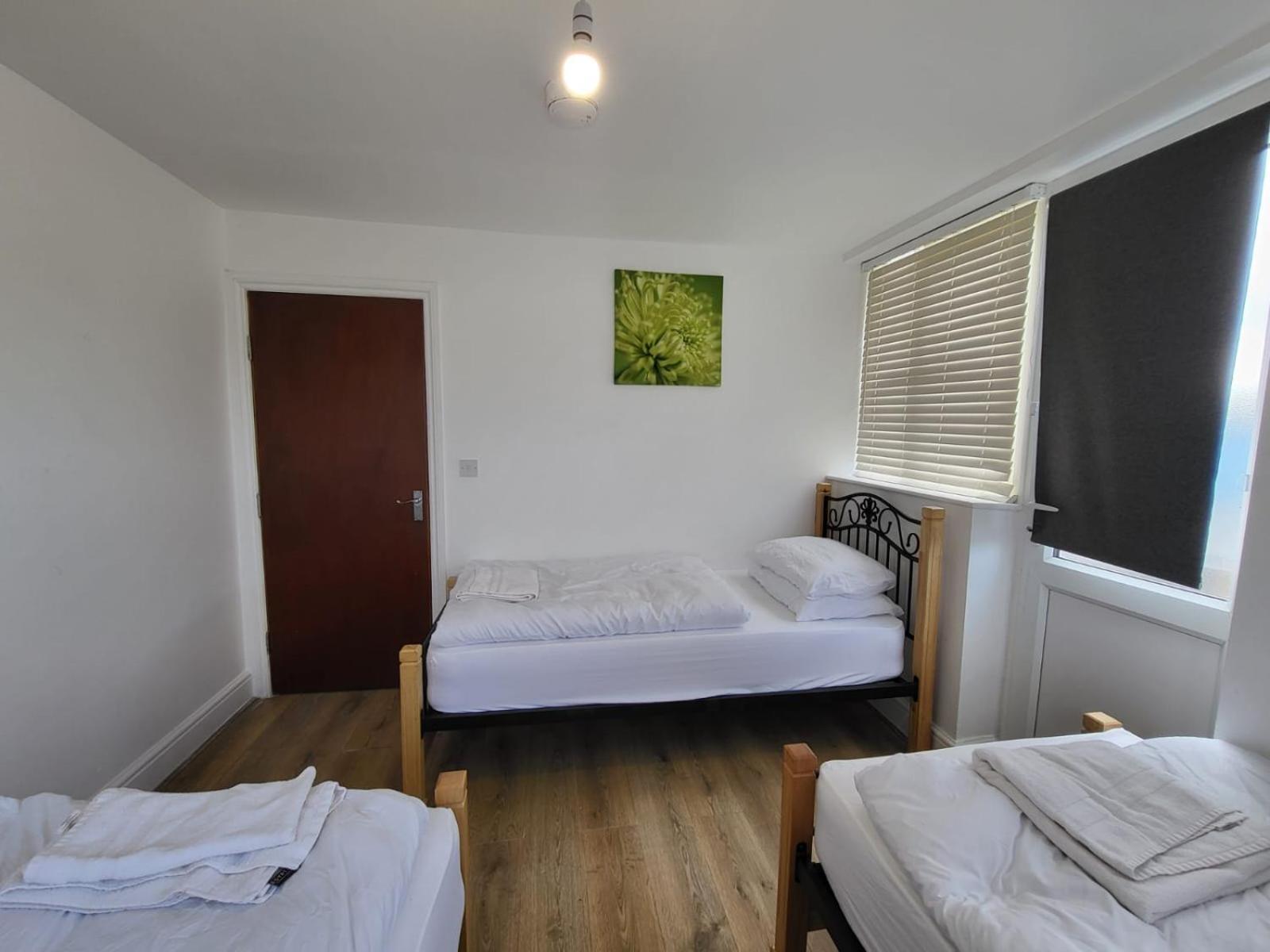 בריסטול Serene 1 Bedroom, 3 Single Beds מראה חיצוני תמונה